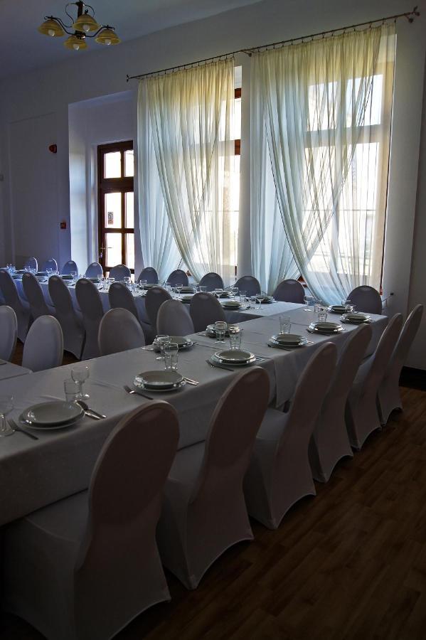 Palac Victoria Mgowo Екстериор снимка